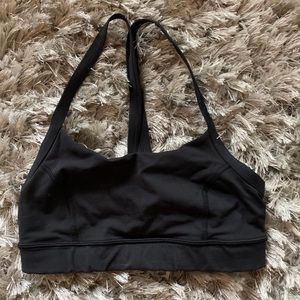 Black lululemon sports bra